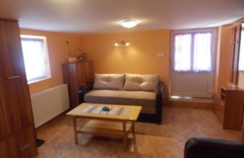 Egerszalok Apartment | Szonja Apartman
