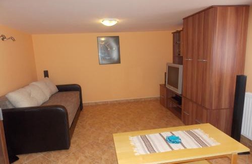 Egerszalok Apartment | Szonja Apartman