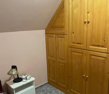 Lipot Apartment | Tóparti Vendégház - Lipót, Magyarország Szénafű üdülő-sor 7