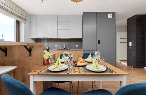 Stare Miasto Apartment | Tęczowa 82B | Near Old Town Wrocław | Remote Work