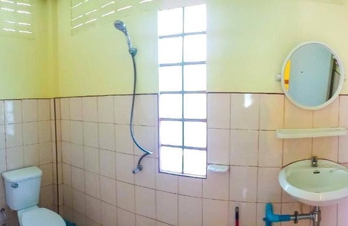Ranong Hotel | T and T House - Adults Only