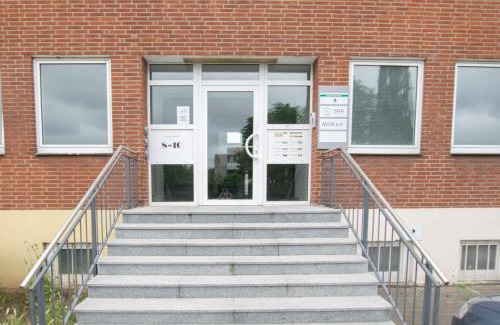 Norf Apartment | T&K Apartments 6 and 10 Room Apartment in Neuss for big Groups 22min to Fair DUS