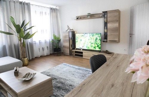 Duisburg Sud Apartment | T&K Apartments near Messe Fair Trade Düsseldorf und Airport 1B