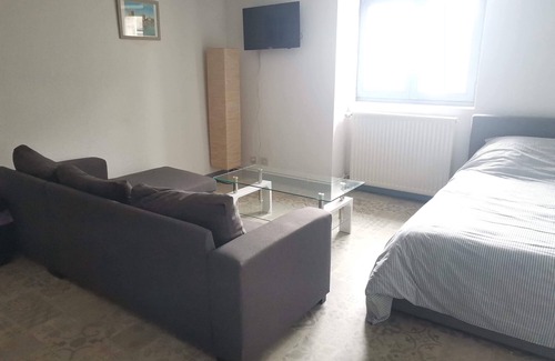 Gueret Apartment | T1 à Louer Centre Ville de Guéret Pouvant Accueillir 4 Personnes