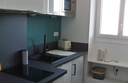 Saint-Jean-de-Luz City Center Apartment | T1 Town center all on foot classified 3rd private parking lot