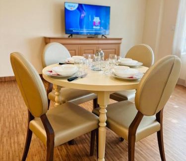 Le Bourg Apartment | T2 à proximité Grand Buffets