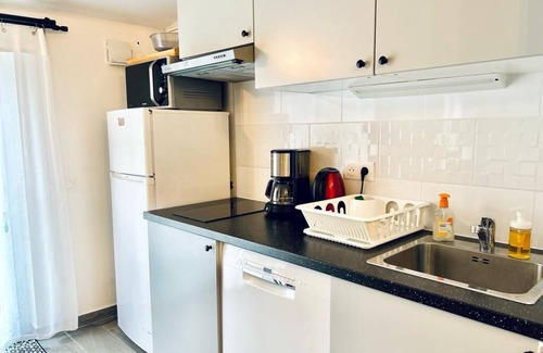 Garches Apartment | T2 35 m² detached on private driveway at the gates of Paris
