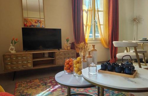 Chartres Apartment | T2 54m² parking Cœur de Chartres