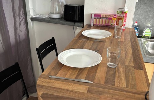 Chanot - Stade Velodrome Apartment | T2 air-conditioned Prado, Parc Chanot, Stade Vélodrome, Hôpital St Joseph