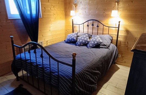 Villemorin Apartment | T2 apartment with 50's cinema spirit and swimming pool