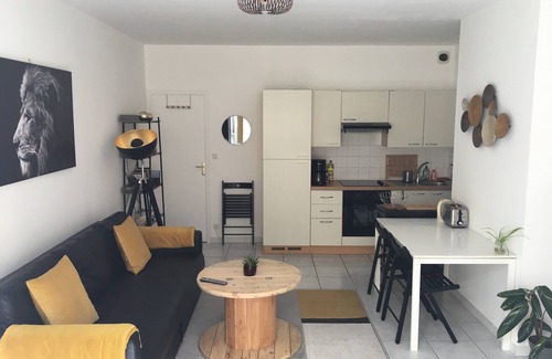 Route de Vannes Apartment | T2 au Calme - Rond Point de Vannes