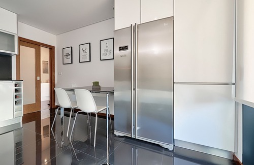 Barra Apartment | T2 Beachfront with Wraparound Terrace - Praia da Barra - Casa Indigo