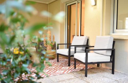 Patte d'Oie Apartment | T2 Calme absolu - Coeur Toulouse - Saint Cyprien - climatisation - Terrasse arborée