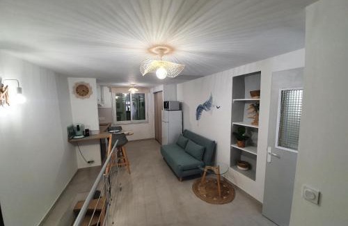 Greoux-les-Bains Apartment | T2 en plein centre du village