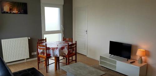 La Decouverte Apartment | t2 lumineux avec balcon