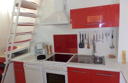 Meynes Apartment | T2 MEYNES 30840