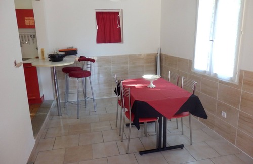 Meynes Apartment | T2 MEYNES 30840