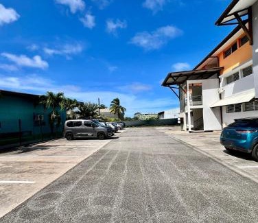 Cayenne Apartment | T2 moderne avec terrasse à 5min du centre ville