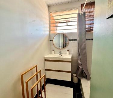 Cayenne Apartment | T2 moderne avec terrasse à 5min du centre ville