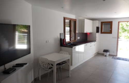 Draix Apartment | T2 new prox design. Digne (04) 4 pers. Garage, Garden