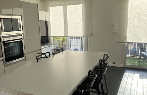 Canet-en-Roussillon Condo | T2 Refait à Neuf en Juin Moderne