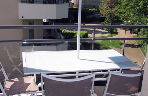 Annecy Apartment | T3 * 68 m2, quiet and secure, Internet, private parking, ANCV