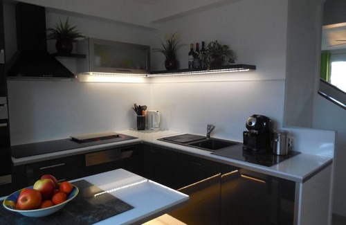 Sainte-Croix-du-Verdon Apartment | T3 apartment with air-conditioning+Box wifi Fibre+ Sat Eur terrace lake view (classified)