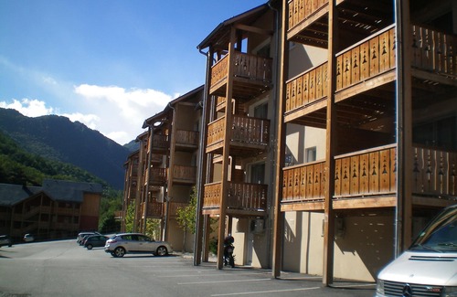 Ax-les-Thermes Apartment | T3 apartment in quiet residence, in Ax les Thermes