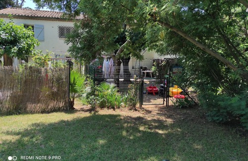 Lattes House | T3 au rdc de Villa Piscine Clim Parking a 8min des Plages