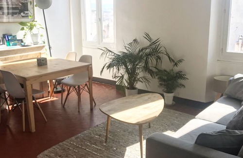 Saint-Victor Apartment | T3 Cosy au Cœur de Saint Victor
