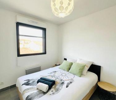 Villeneuve-les-Maguelone Apartment | T3 cosy proche mer avec Parking