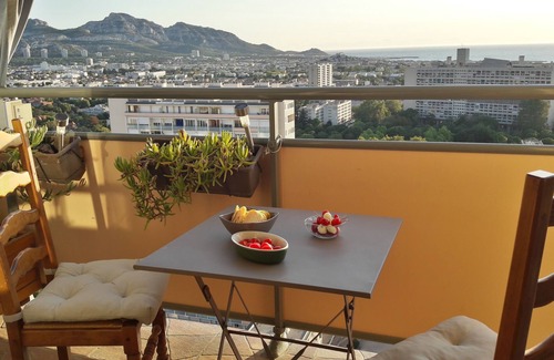 Sainte-Marguerite Apartment | T3 exceptional view of the sea and hills, near the sea and the Vélodrome