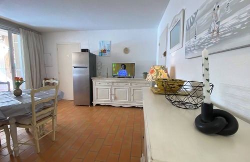 La Madrague Apartment | T3-LES TERRASSES DE LA MADRAGUE-SEA VIEW-PARKING LOT