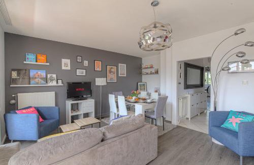 Cuire Apartment | T3 lumineux pour 6 personnes proche métro Lyon