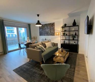 Les Hauts de Saint-Aubin Apartment | T3 Moderne - Proche tram - Parking privé