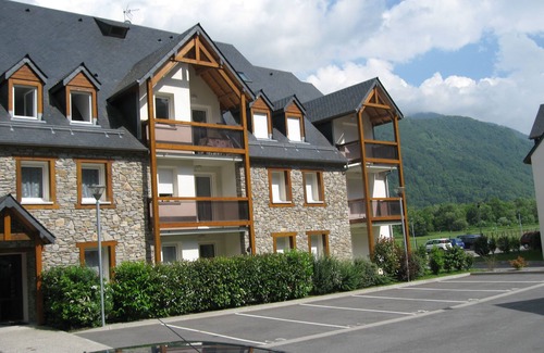 Bagneres-de-Luchon Apartment | T3 QUIET and BRIGHT