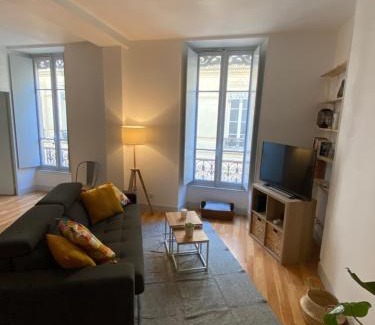 Les Grands Carmes Apartment | T3 Rue de Republique - Panier