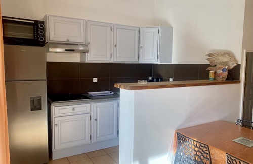 Arca House | T3 villa les oliviers with garden, air conditioning, wifi and barbecue