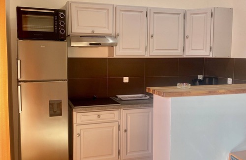 Arca House | T3 villa les oliviers with garden, air conditioning, wifi and barbecue