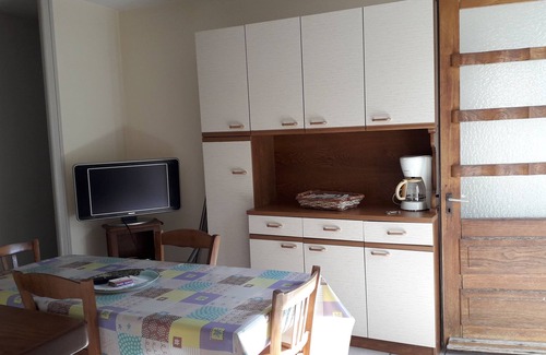 Allinges Apartment | T3 with garden in mini farm 10 minutes from Thonon and Lake Leman