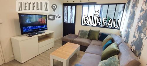 Massy Apartment | T4 Massy TGV by Beds4Wanderlust - 80m2 avec Terrasse et bureau - proche coulée verte - idéal Pro ou Famille