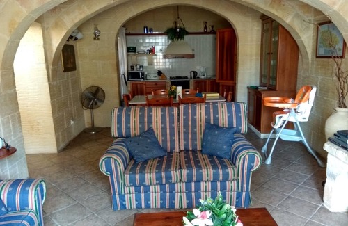 Qala Villa | Ta' Mananni -Holiday villa with own private swimming pool