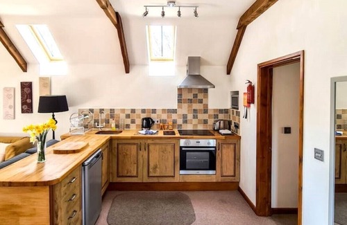 Fivelanes Cottage | Ta Mill Hayloft Cottage in a Stunning Retreat