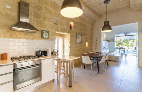 Kercem Apartment | Ta'patee Pool Farmhouse in Gozo
