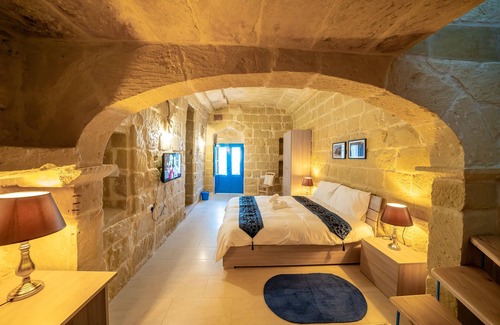 Ta' Pinu Bed & Breakfast | Ta' Pinu B&B