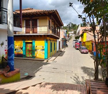 Raquira Hotel | Ta-quira-S