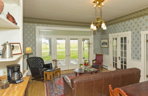 Buffalo Bed & Breakfast | TA Ranch