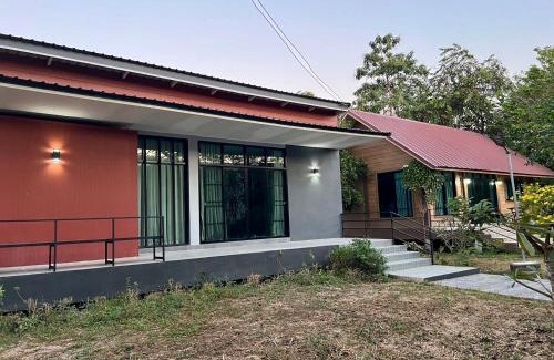 Si Samrong Bed & Breakfast | Ta Thai Cooking & Stay