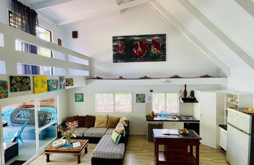 Muri House | Taakoka Muri Beach Villa - beach front, paddle boards, kayaks, pool, free WIFI !