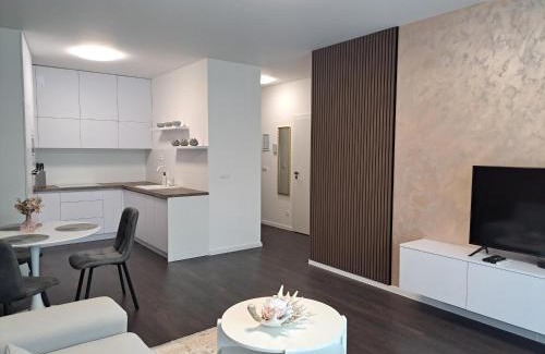 Nitra Apartment | Tabáň Marble apartment (city center & free parking)